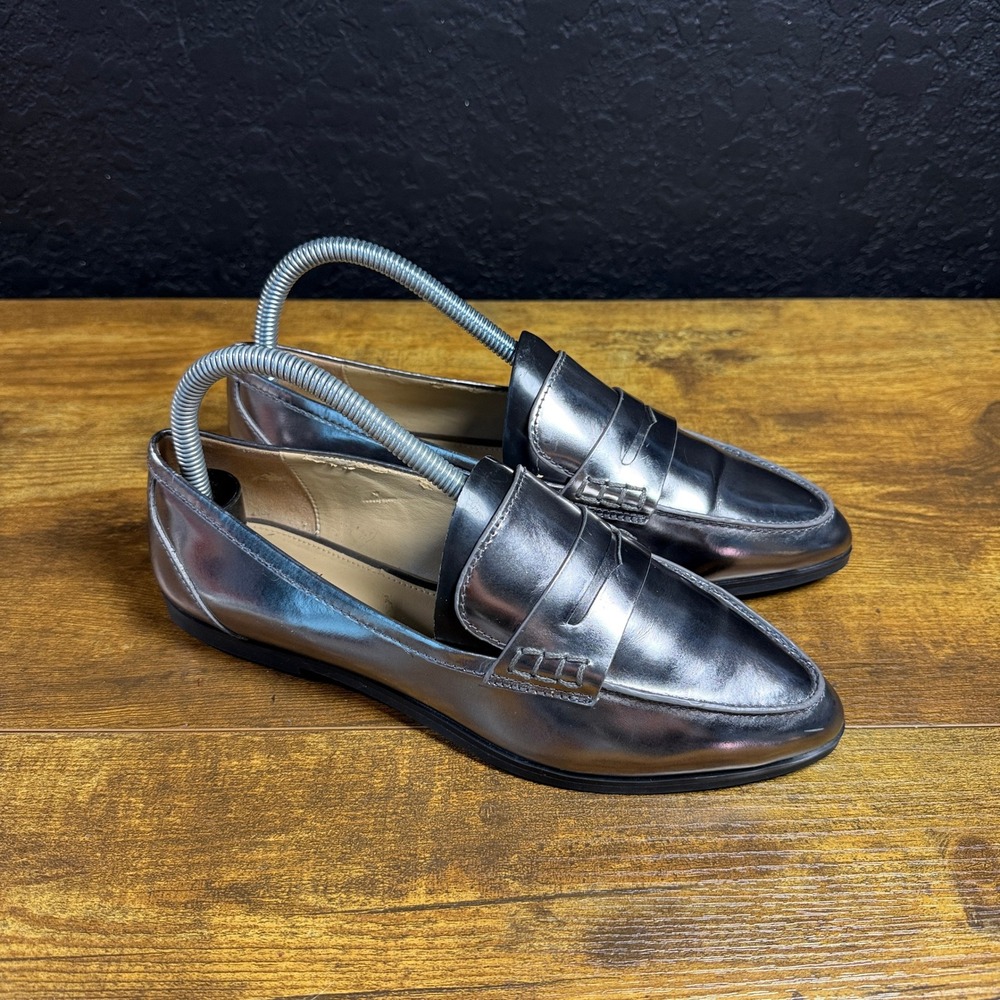 Michael Kors Metallic Silver Leather Penny Loafer Flats Womens Size 7M